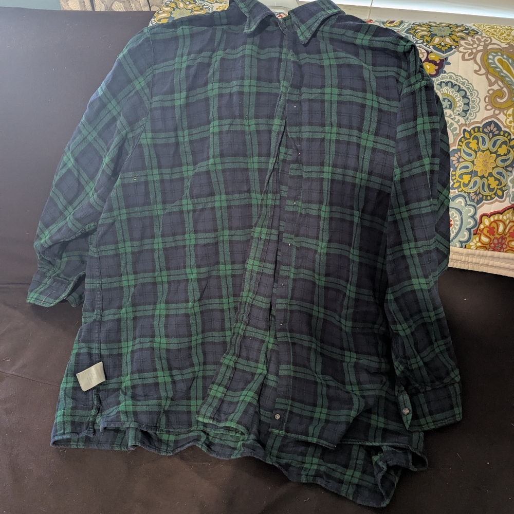 Men's Green and Black Plaid Shirt